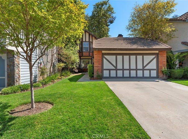 19852 Pandy Court, Canyon Country, CA 91351