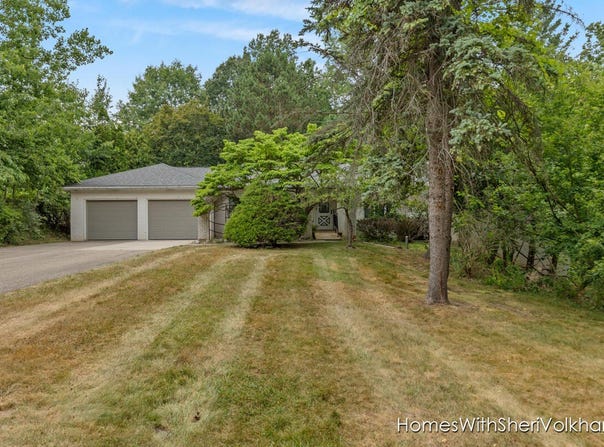303 4 Mile Road NW, Comstock Park, MI 49321