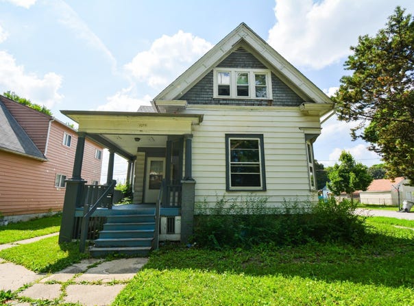 5277 N 38th St, Milwaukee, WI 53209