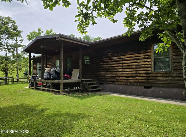 4427 Main St, Sneedville, TN 37869