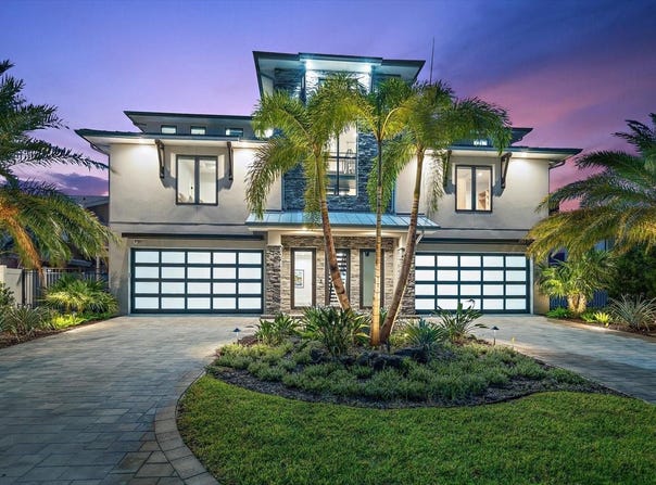 2136 HARBOR VIEW DRIVE, DUNEDIN, FL 34698