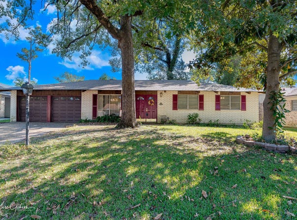 9521 Poinsetta Drive, Shreveport, LA 71118