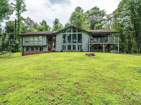 3245 Frank Martin Lane, Lenoir, NC 28645