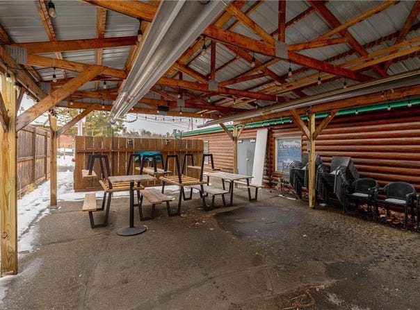 607 Minnesota Avenue W, Walker, MN 56484