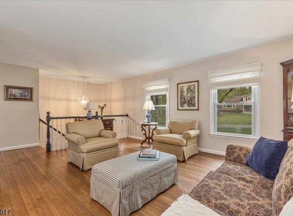 77 Windsor Way, Berkeley Heights Twp., NJ 07922
