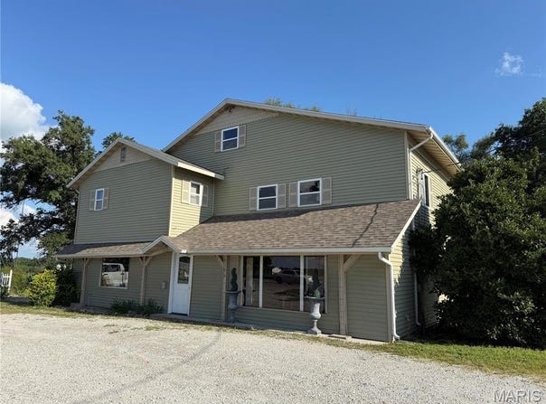 1106 Lafayette, Edina, MO 63537