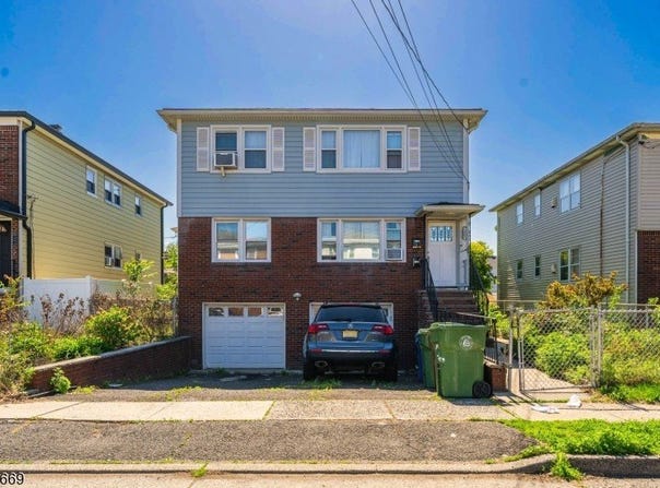 1005 Nora Dr, Linden City, NJ 07036-1708