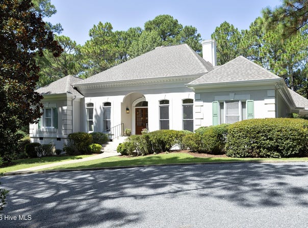 150 Quail Hollow Drive, Pinehurst, NC 28374