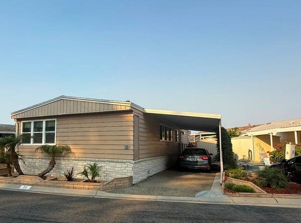 18601 Newland, Huntington Beach, CA 92646
