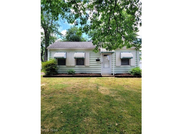 485 Grosvenor Avenue NW, Massillon, OH 44647
