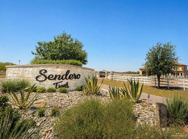 3215 Lasso Trail, Edinburg, TX 78541