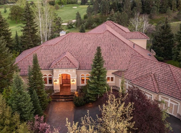 11905 S Fairway Ridge Ln, Spokane, WA 99224