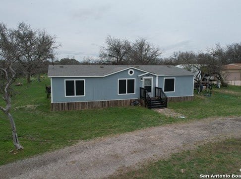 209 COUNTY ROAD 5720, Castroville, TX 78009-2126