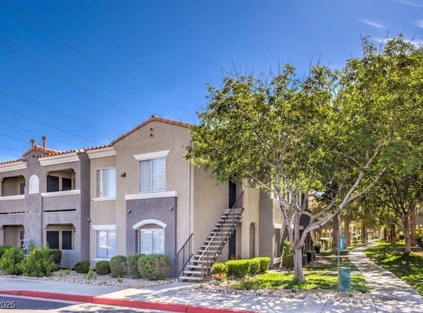 10245 S Maryland Parkway, Las Vegas, NV 89183
