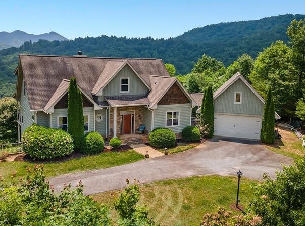 301 Shadow Mountain Road, Dillard, GA 30537