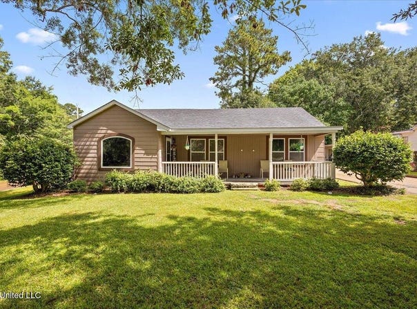 703 E Dinkins Street, Canton, MS 39046