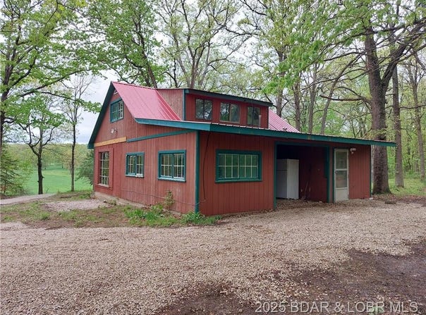 23275 Little Buffalo Road, Stover, MO 65078