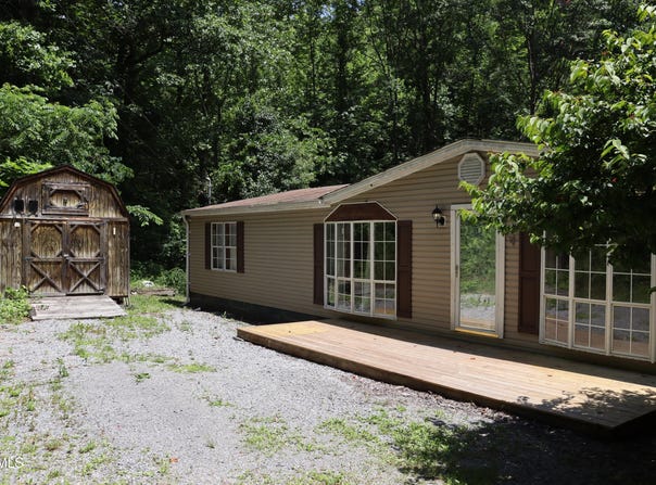 4116 Moneyhun Road, Appalachia, VA 24216
