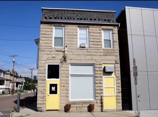 39 S BROADWAY Street, FROSTBURG, MD 21532