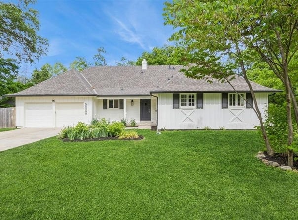 5008 W 79th Street, Prairie Village, KS 66208