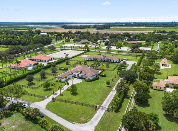 843 STALLION Drive, Loxahatchee, FL 33470