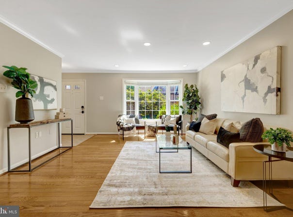 11992 SENTINEL POINT Court, RESTON, VA 20191