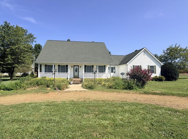 6789 Powers Church Road, Metropolis, IL 62960