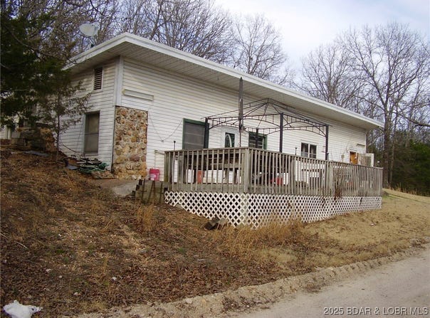 300 Jack Burch Drive, Macks Creek, MO 65786