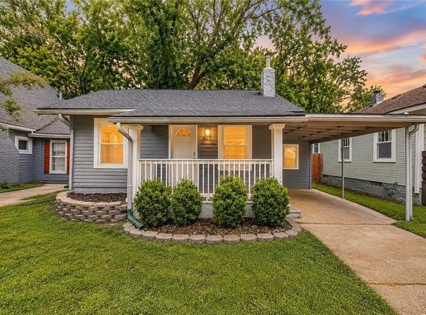7637 JEFFERSON Street, Kansas City, MO 64114