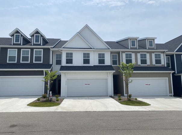 3334 Snake River Street SW, Wyoming, MI 49418