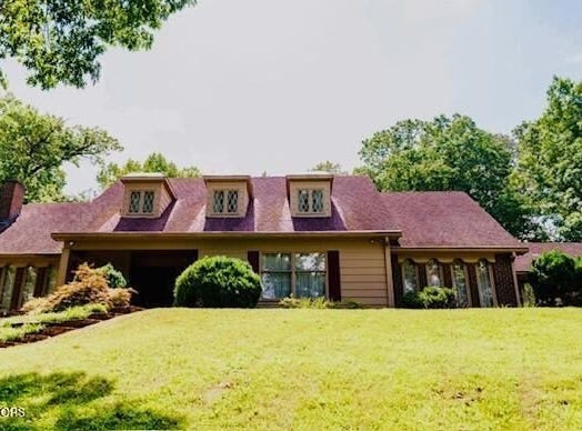 102 Redbud Drive, Clinton, TN 37716