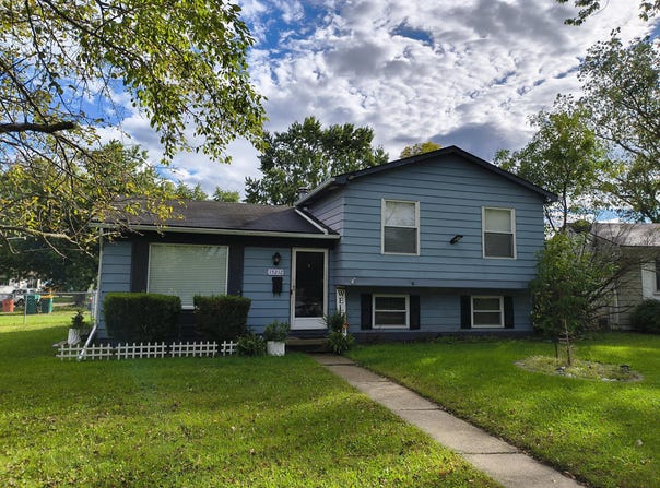 15212 Orchard Court, Romulus, MI 48174