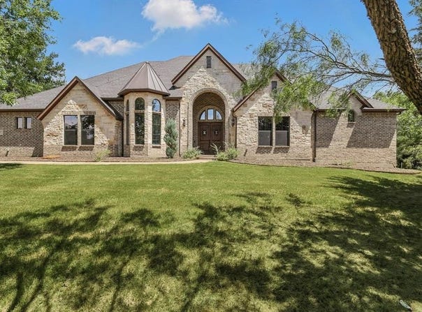 660 Melody Lane, Lakewood Village, TX 75068