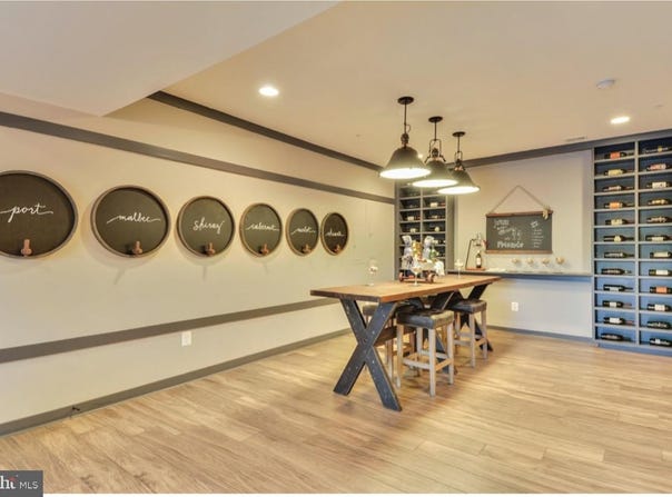 17905 QUEEN ANNE ROAD, UPPER MARLBORO, MD 20774