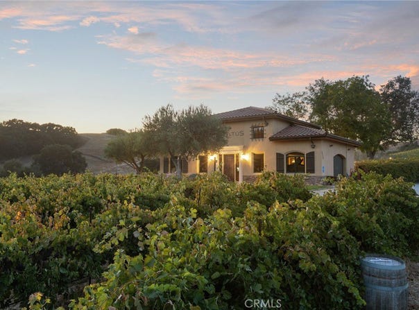 3000 Oakdale Rd., Paso Robles, CA 93446