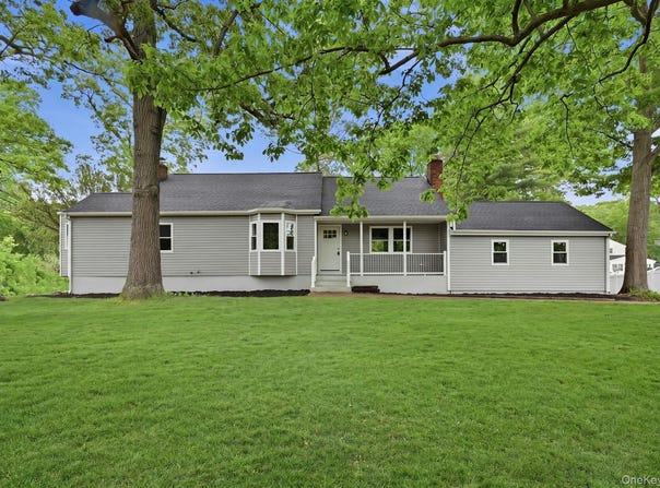 101 Rustic Road, Centereach, NY 11720