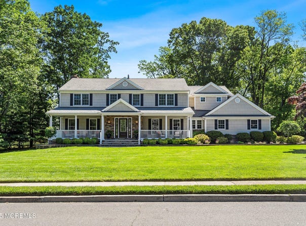 10 Woods Road, West Long Branch, NJ 07764