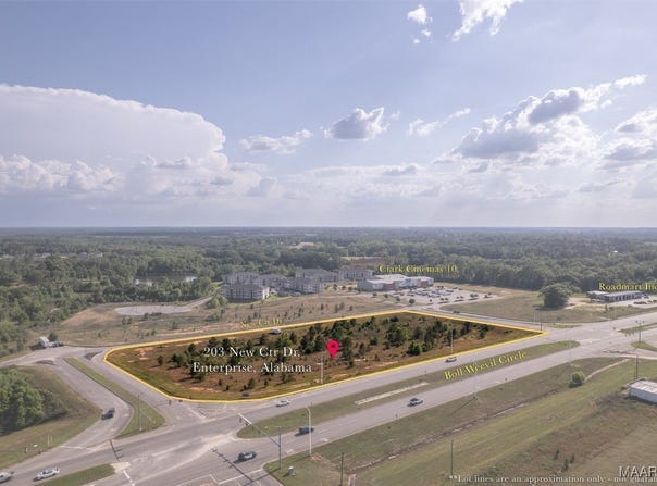 203 New Centre Drive, Enterprise, AL 36330