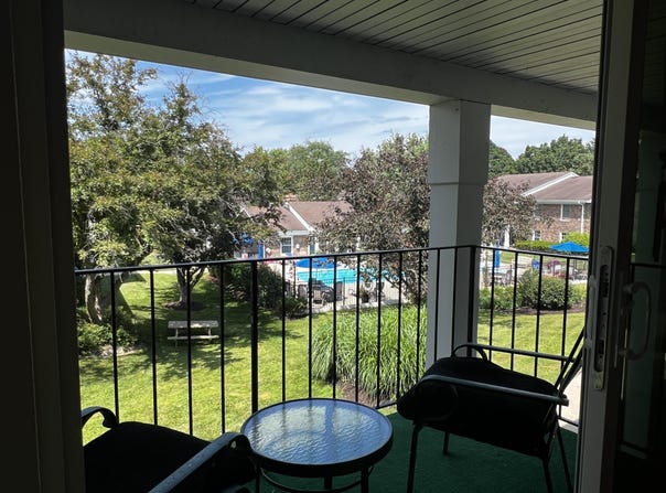 114 Hank Jay Dr, Lake Geneva, WI 53147