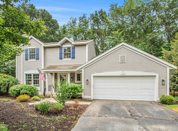 2004 Basin Court, Holland, MI 49424