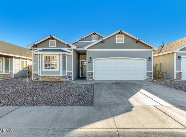 4931 S 11TH Place, Phoenix, AZ 85040