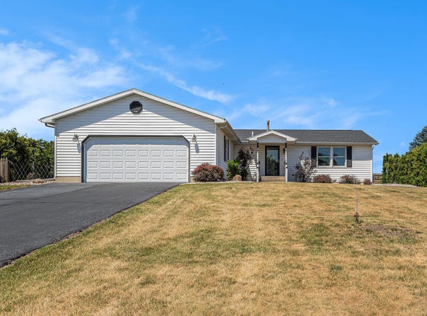 4068 N Andrea Drive, La Porte, IN 46350
