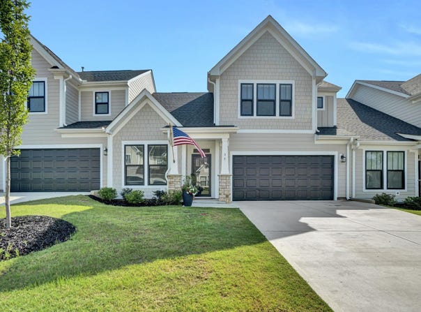 35 Carriage Run Drive, Simpsonville, SC 29681