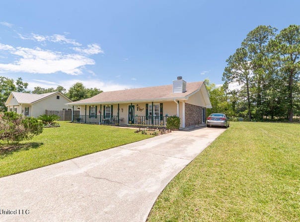 103 Spanish Cove, Waveland, MS 39576