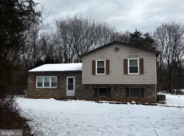 224 DITTO FARM, FALLING WATERS, WV 25419