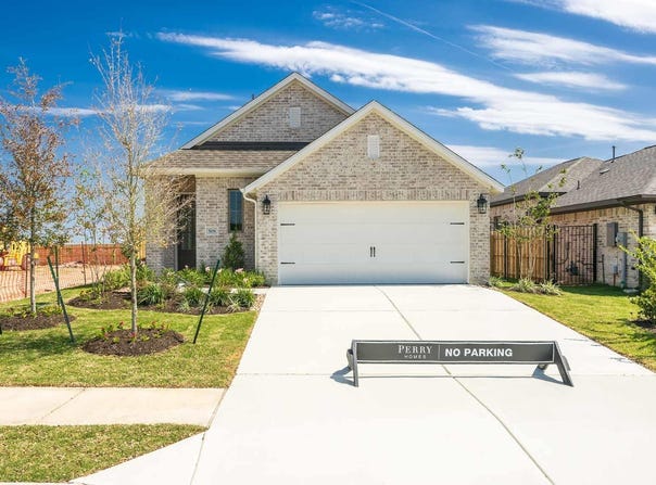 506 Menlo CIR, Liberty Hill, TX 78642