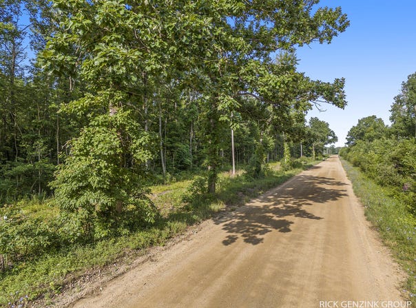 5936 108th Avenue, Pullman, MI 49450