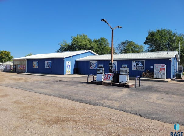 407 Bill Davis St Hwy 34 St, Egan, SD 57024