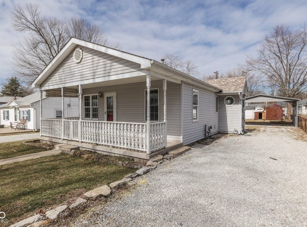 634 Hoover Street, Shelbyville, IN 46176