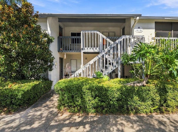 11201 122ND Avenue, LARGO, FL 33778